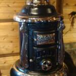 20-T-3 Round Oak Stoves and Ranges Heater. $3950